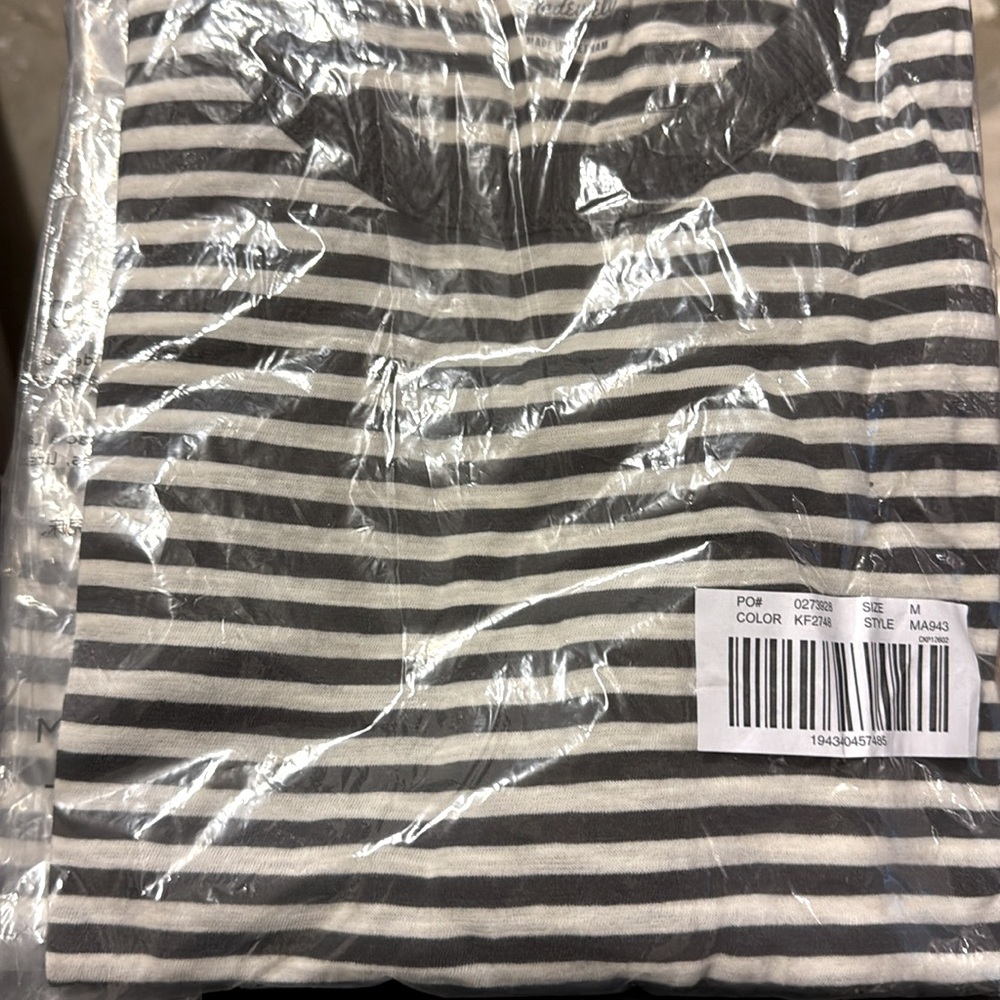 Madewell Whisper Cotton Rib-Crewneck Tee in Damien Stripe M - Picture 5 of 5